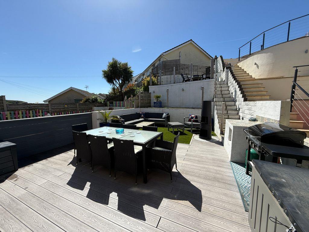 Plunch Lane, Mumbles, Swansea, SA3 4JE